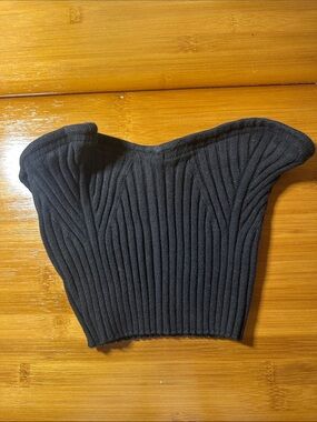 UO RIBBED STRAPLESS TUBE TOP